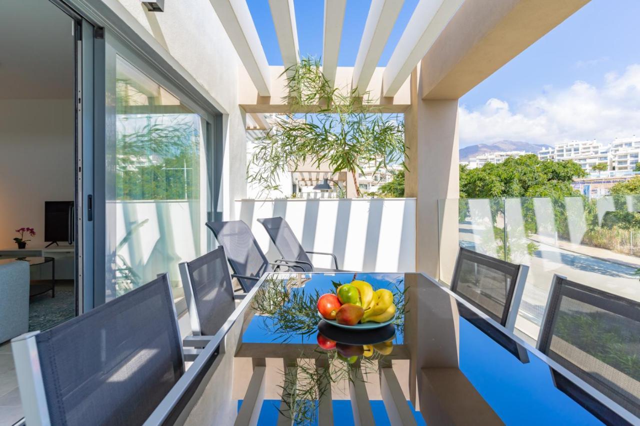 Cosy And Centrally Located Apartment In Estepona Kültér fotó