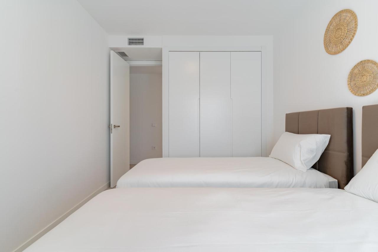 Cosy And Centrally Located Apartment In Estepona Kültér fotó